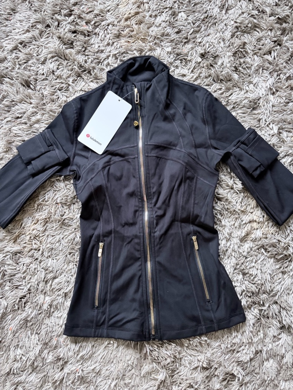 IuIuIemon define Women's Black Zip-Up Jacket
